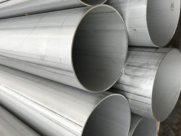 Methods to Improve the Surface Quality of Stainless Steel Welded Pipe