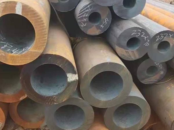 Use and Description of Thick-walled Steel Pipe